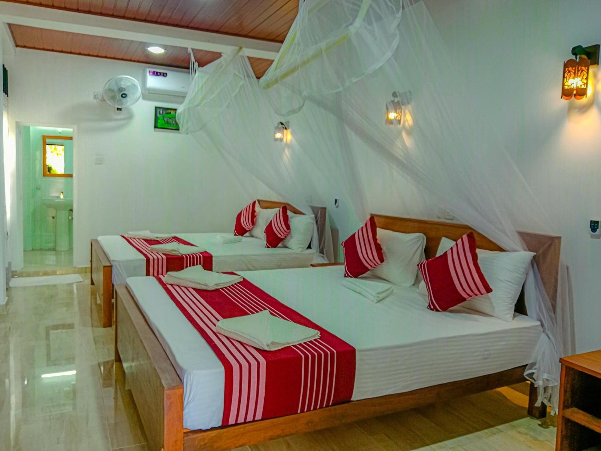 Sigiriya Peacock Homestay Kültér fotó