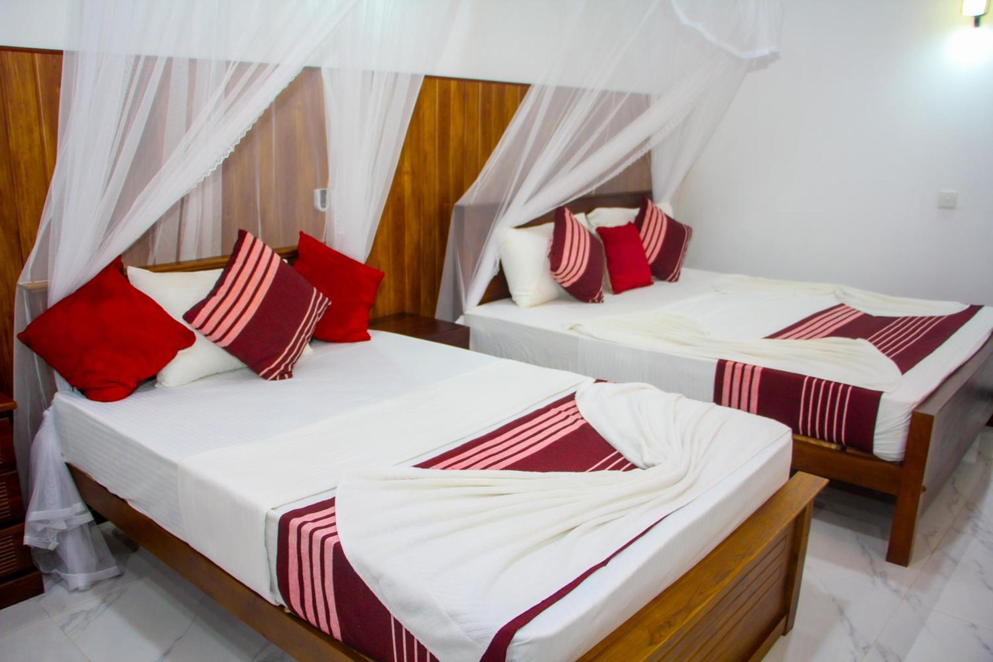 Sigiriya Peacock Homestay Kültér fotó